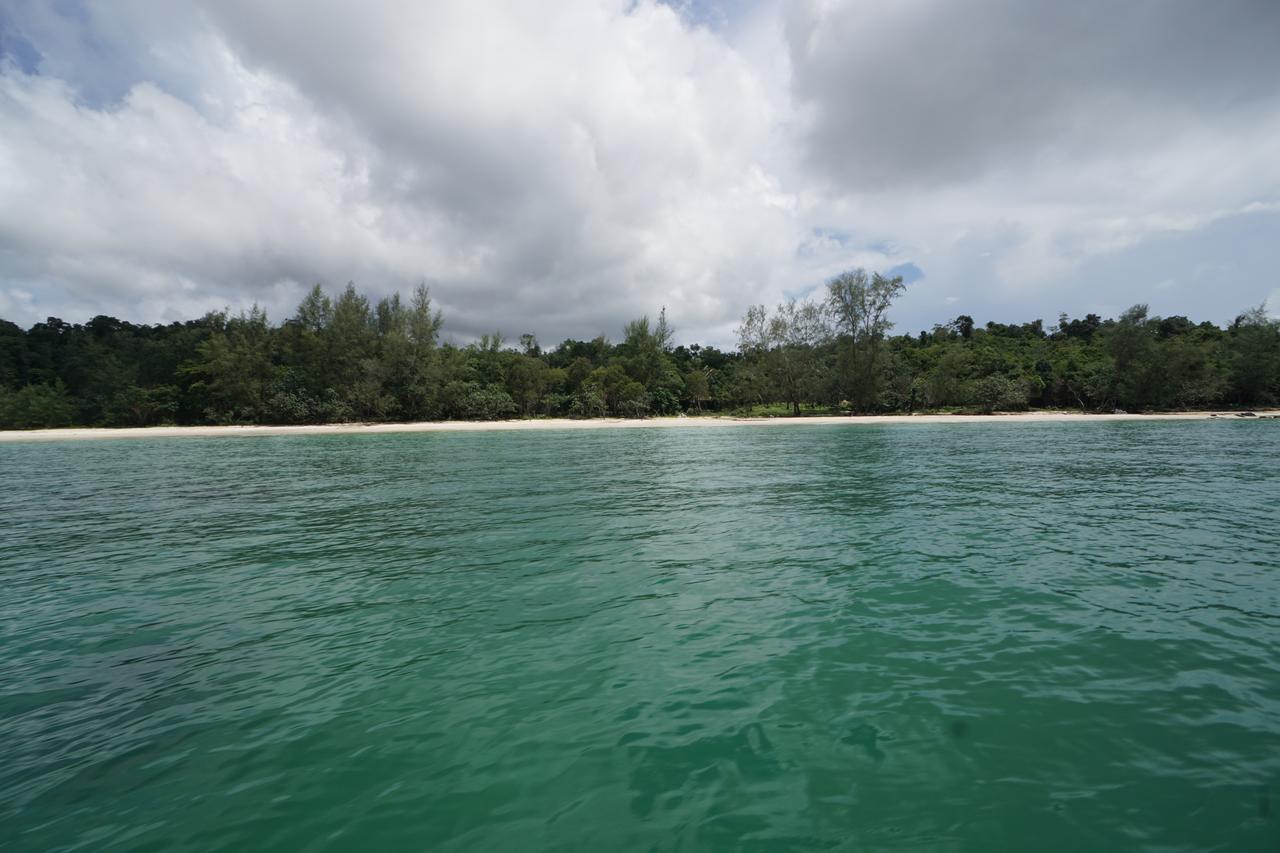 Suns Of Beaches Hostel Koh Rong Buitenkant foto